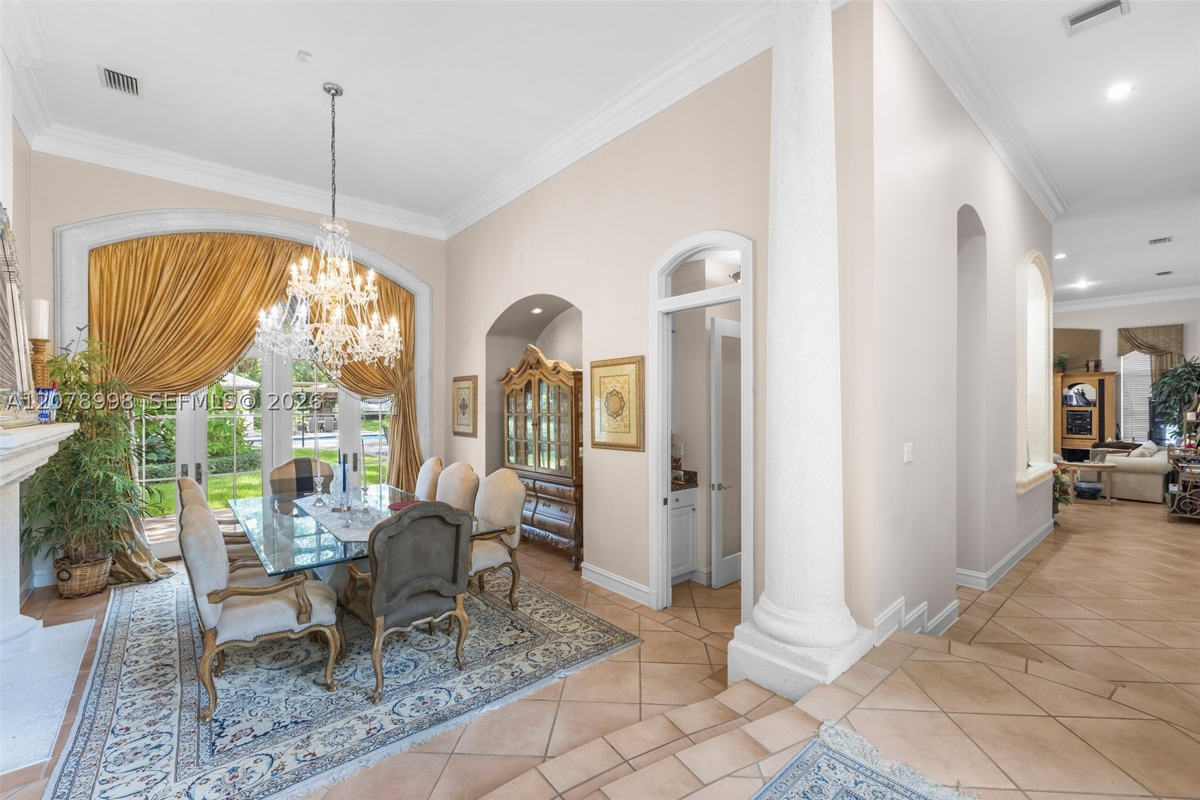 8430 SW 98th St, Miami FL 33156