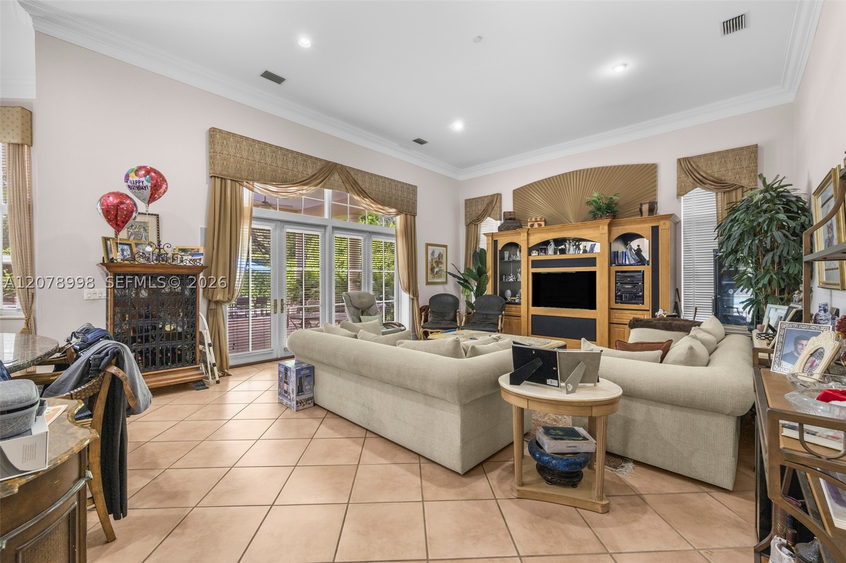 8430 SW 98th St, Miami FL 33156