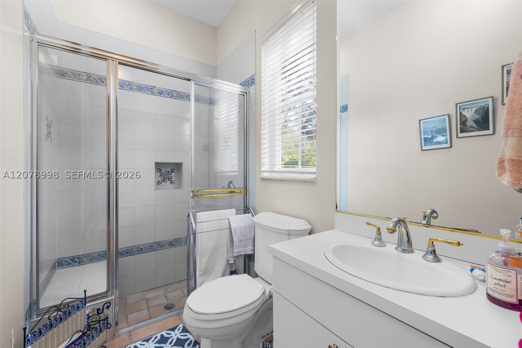 8430 SW 98th St, Miami FL 33156