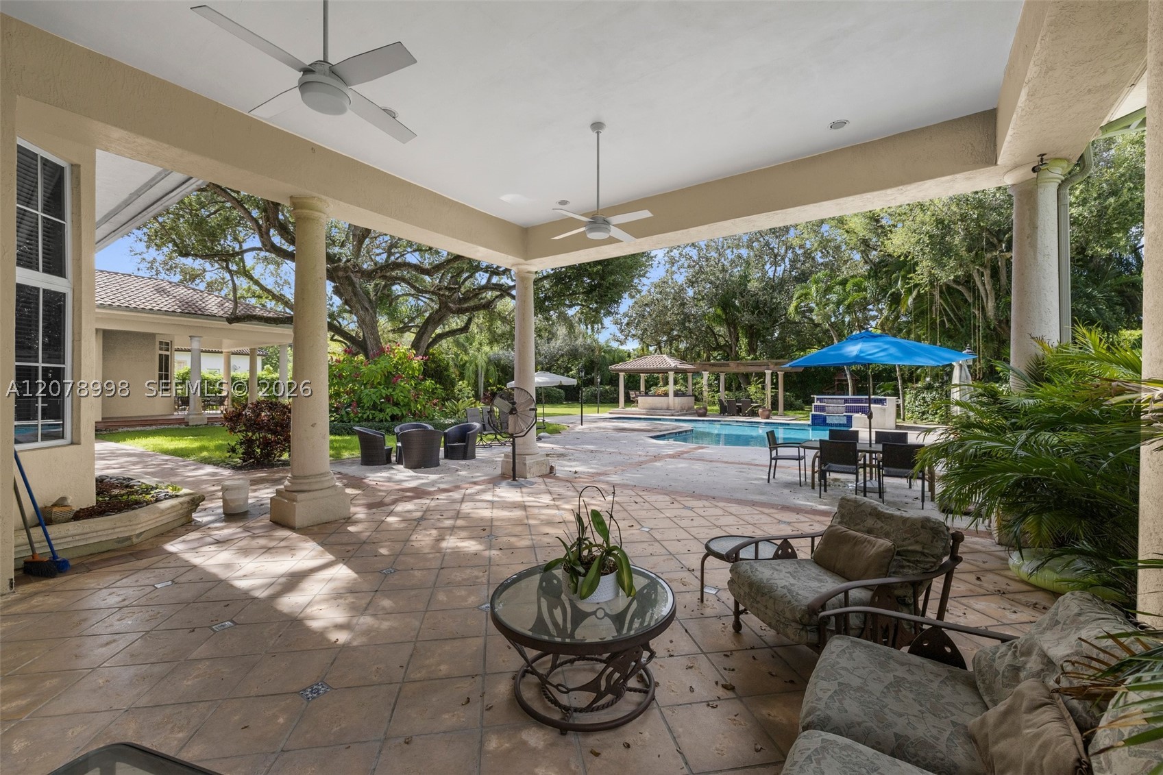 8430 SW 98th St, Miami FL 33156