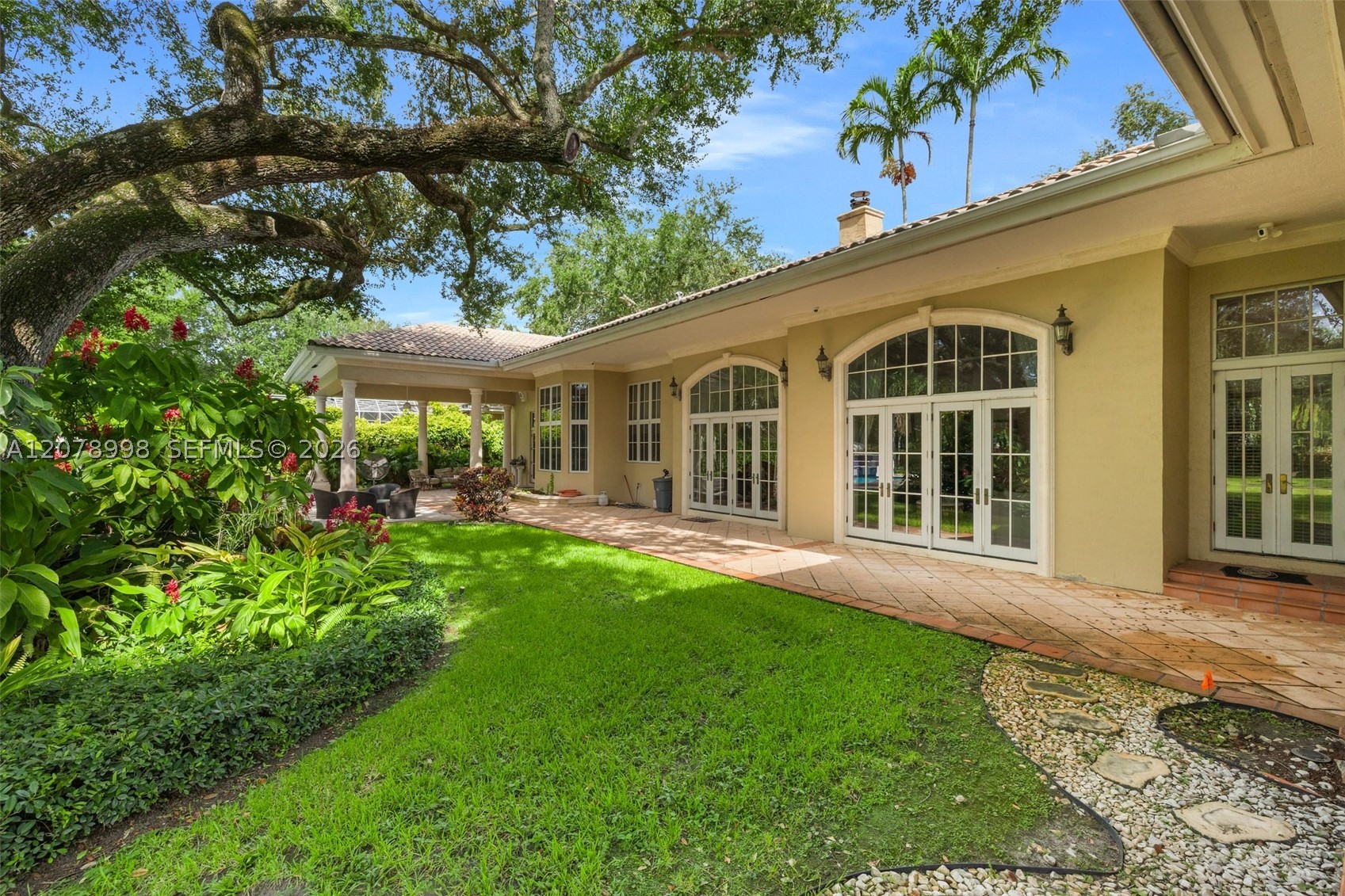 8430 SW 98th St, Miami FL 33156
