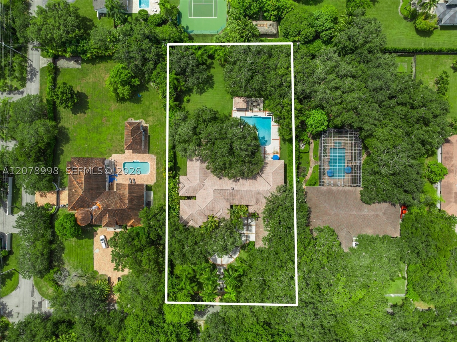 8430 SW 98th St, Miami FL 33156