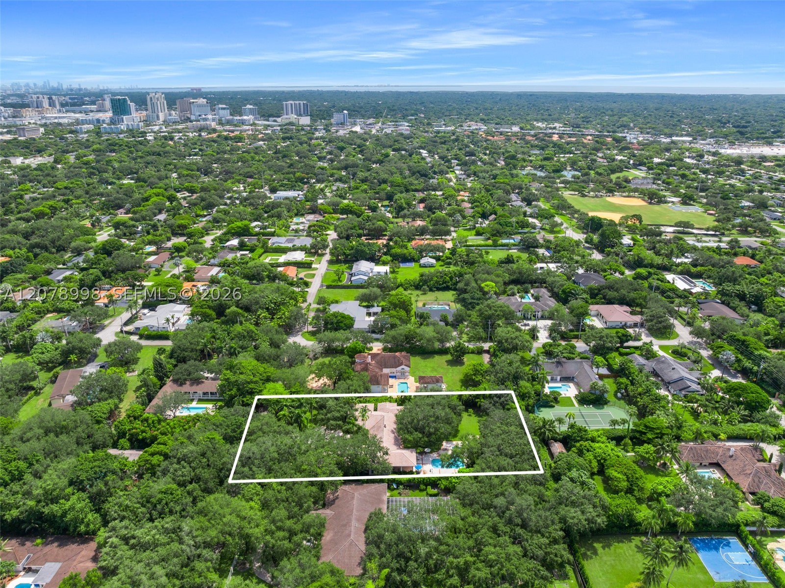 8430 SW 98th St, Miami FL 33156