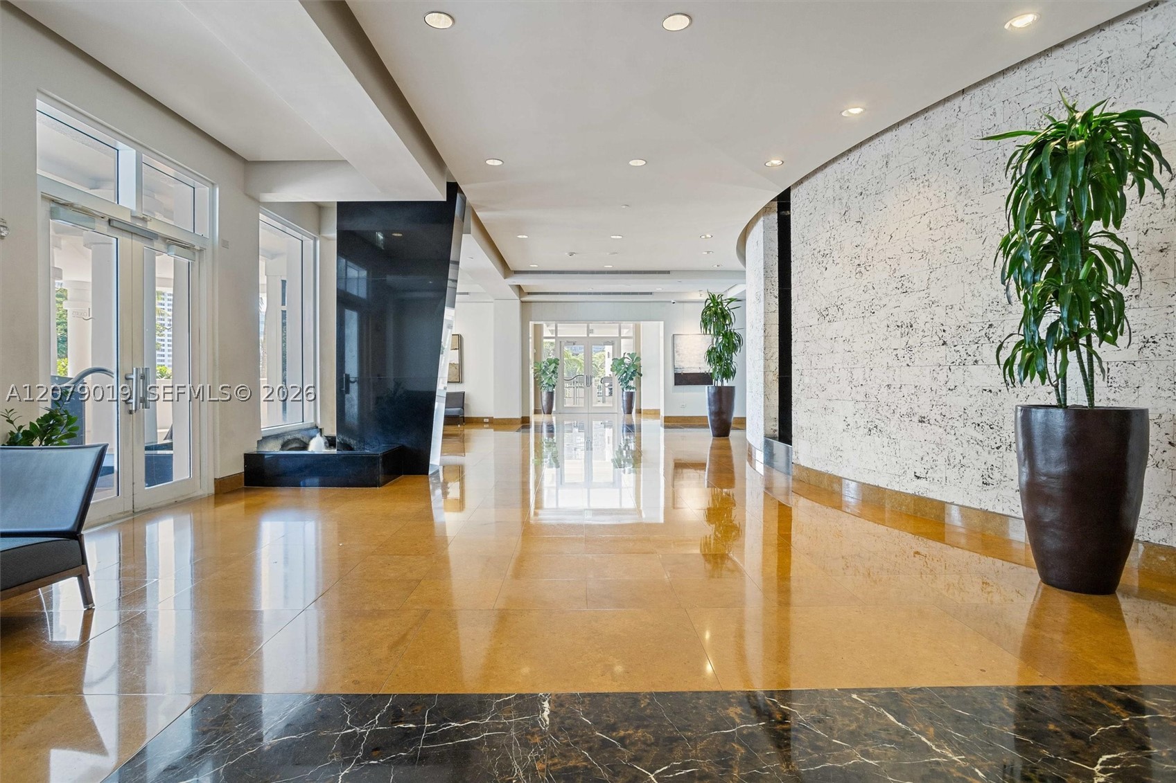 801 Brickell Key Blvd #1204, Miami FL 33131