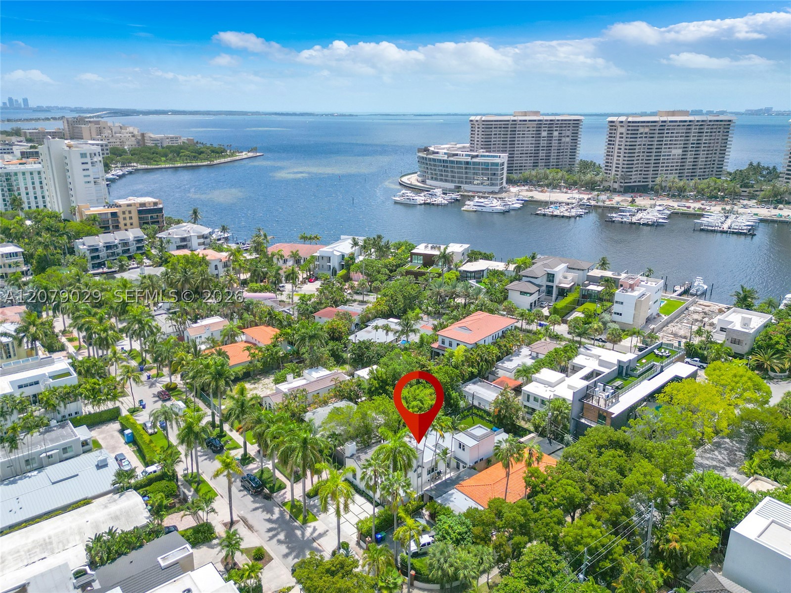 1826 Fairhaven Pl, Miami FL 33133