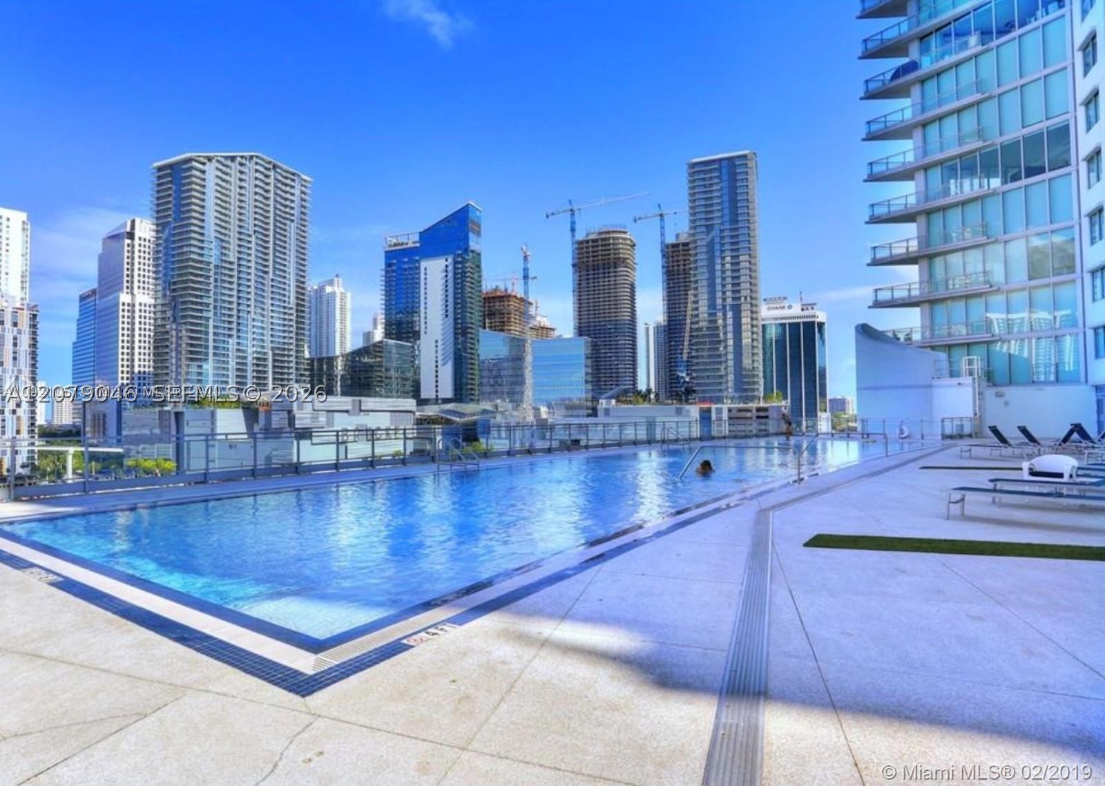 92 SW 3rd St #3504, Miami FL 33130