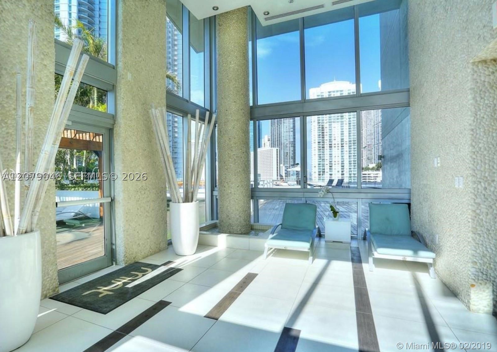 92 SW 3rd St #3504, Miami FL 33130