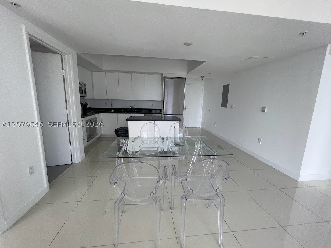 92 SW 3rd St #3504, Miami FL 33130