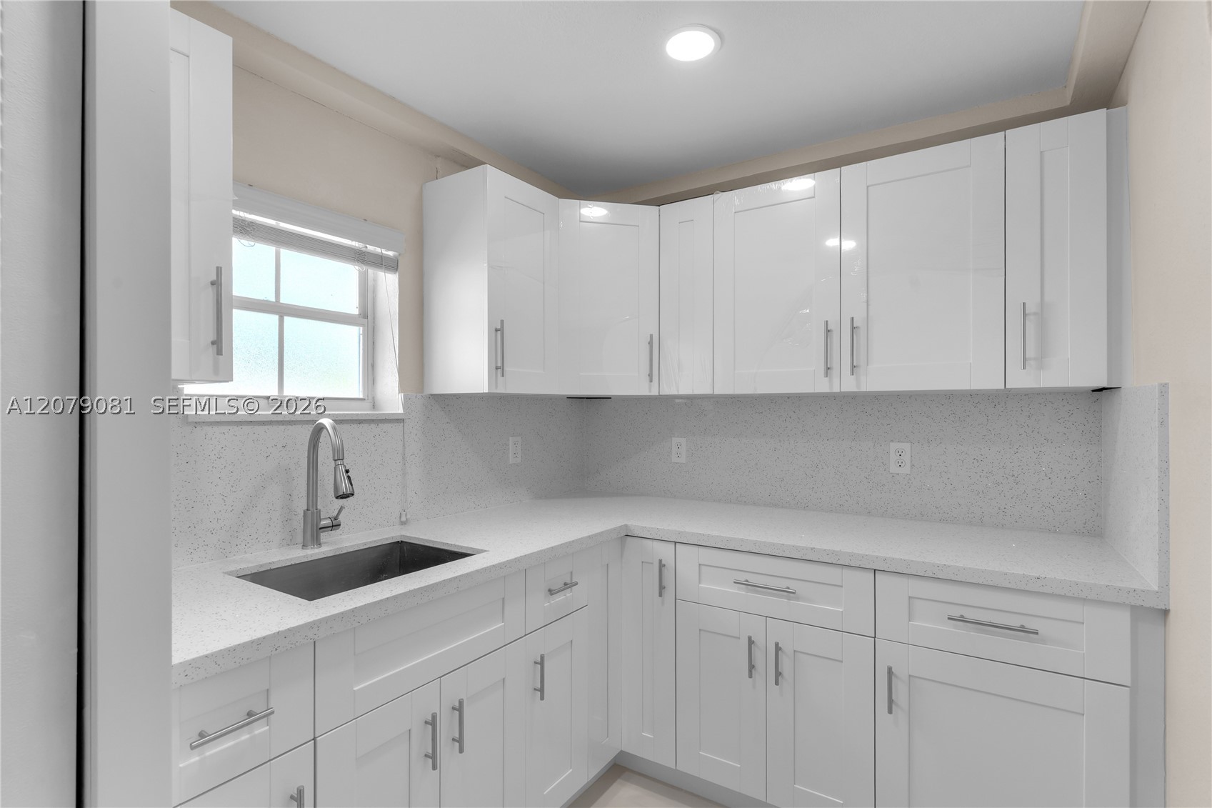 378 SW 6th St, Florida City FL 33034