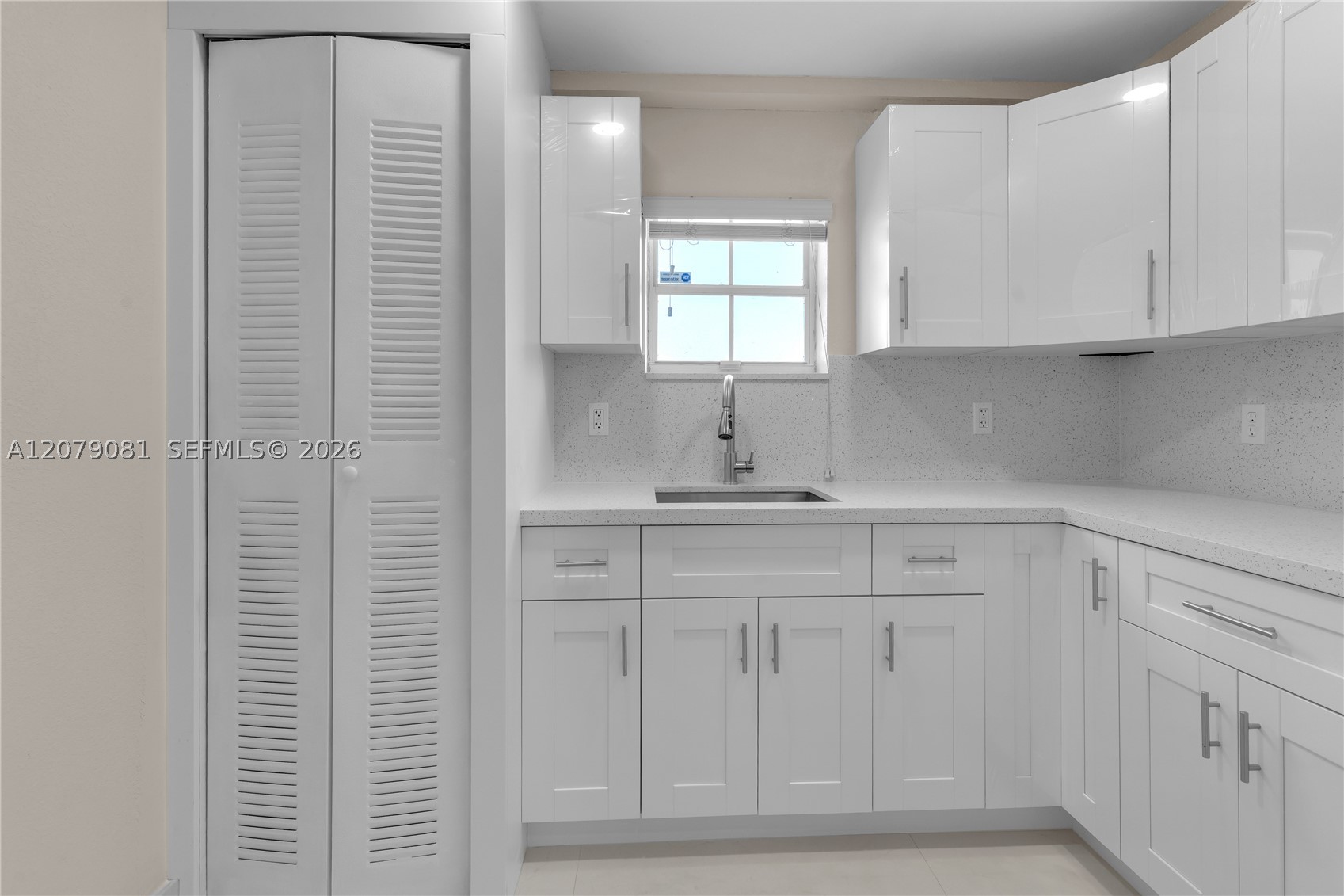 378 SW 6th St, Florida City FL 33034