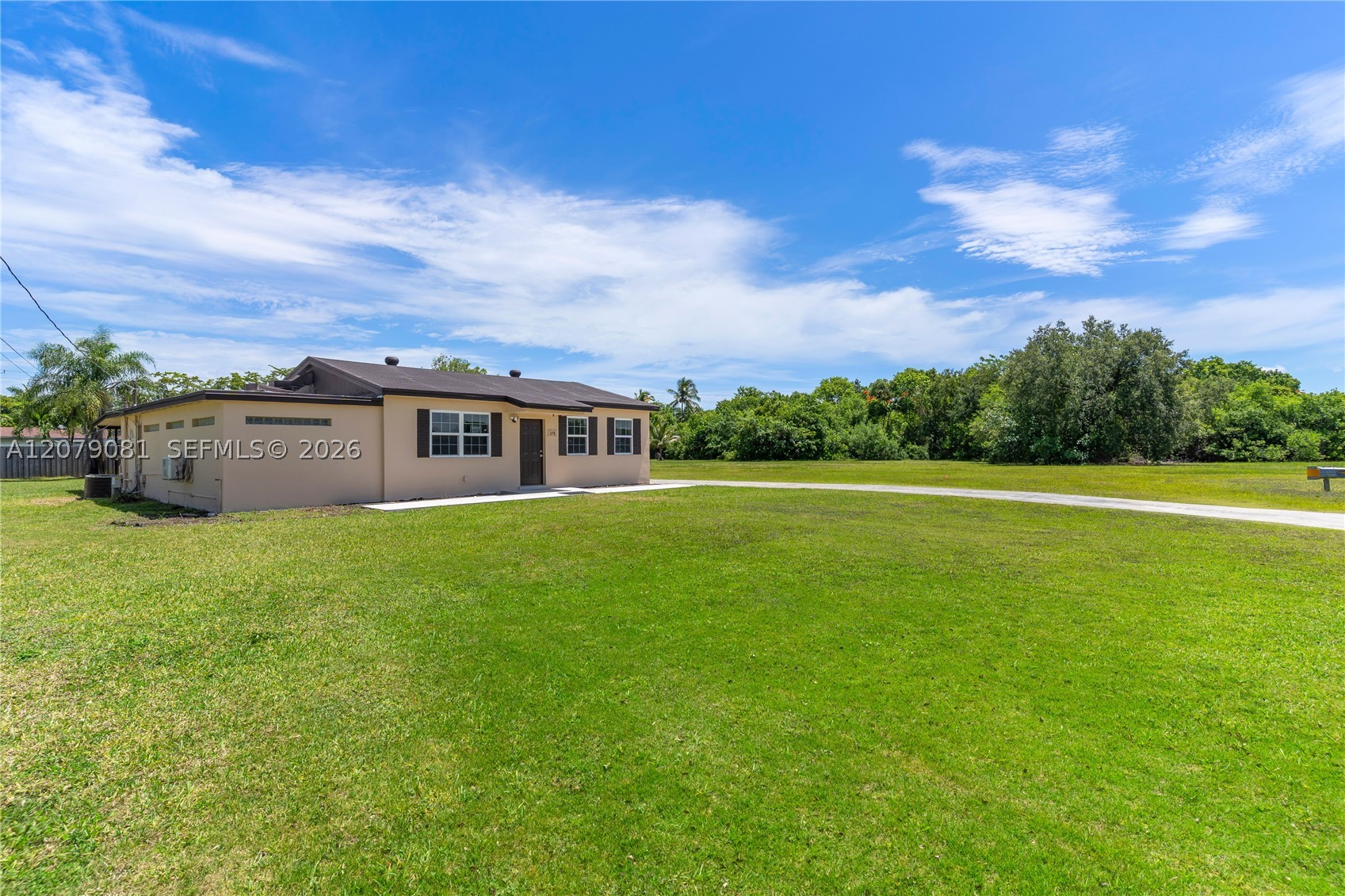 378 SW 6th St, Florida City FL 33034