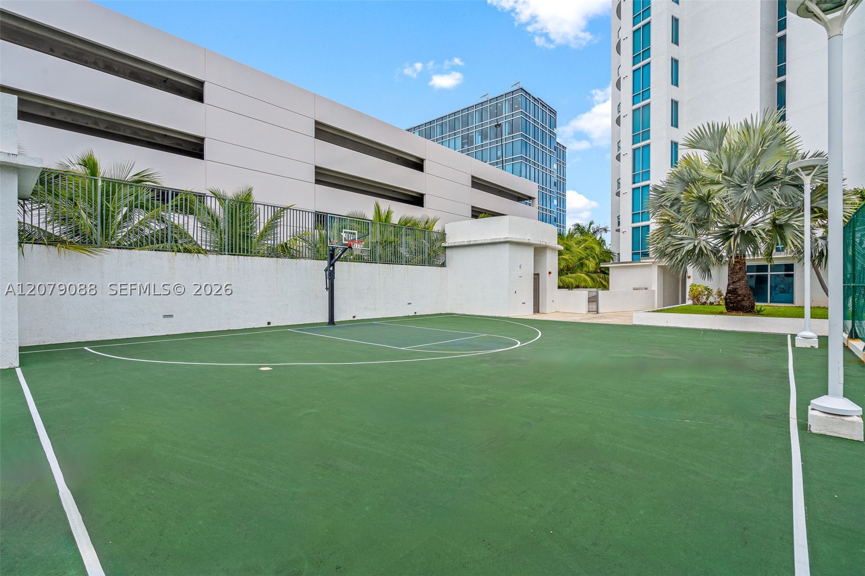 3029 NE 188th St #618, Aventura FL 33180