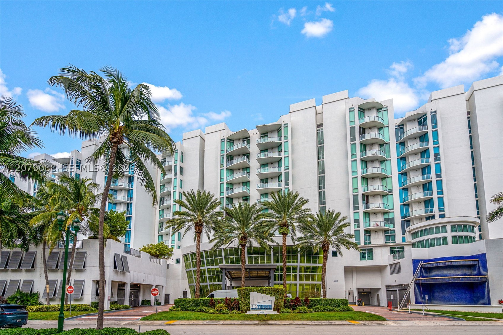 3029 NE 188th St #618, Aventura FL 33180