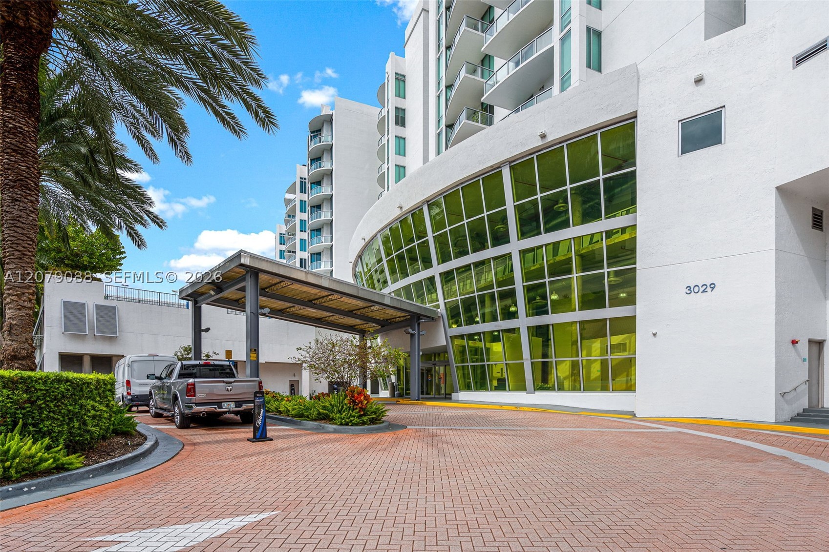 3029 NE 188th St #618, Aventura FL 33180