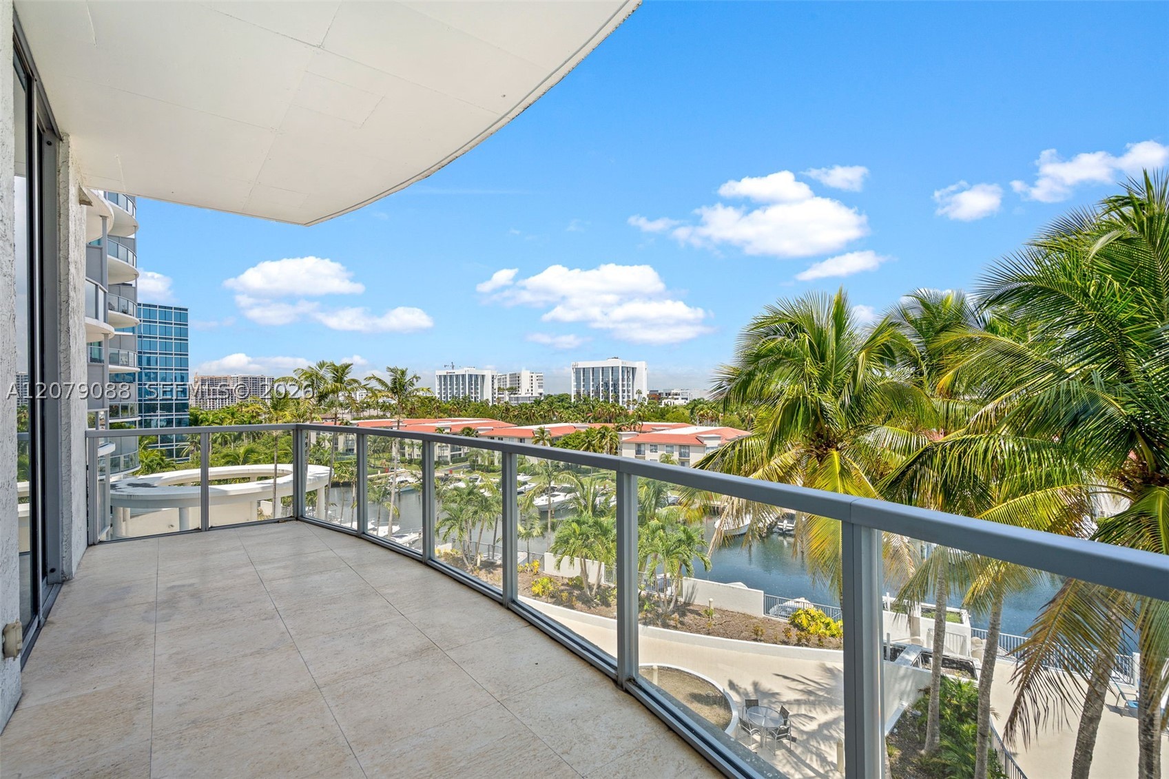 3029 NE 188th St #618, Aventura FL 33180