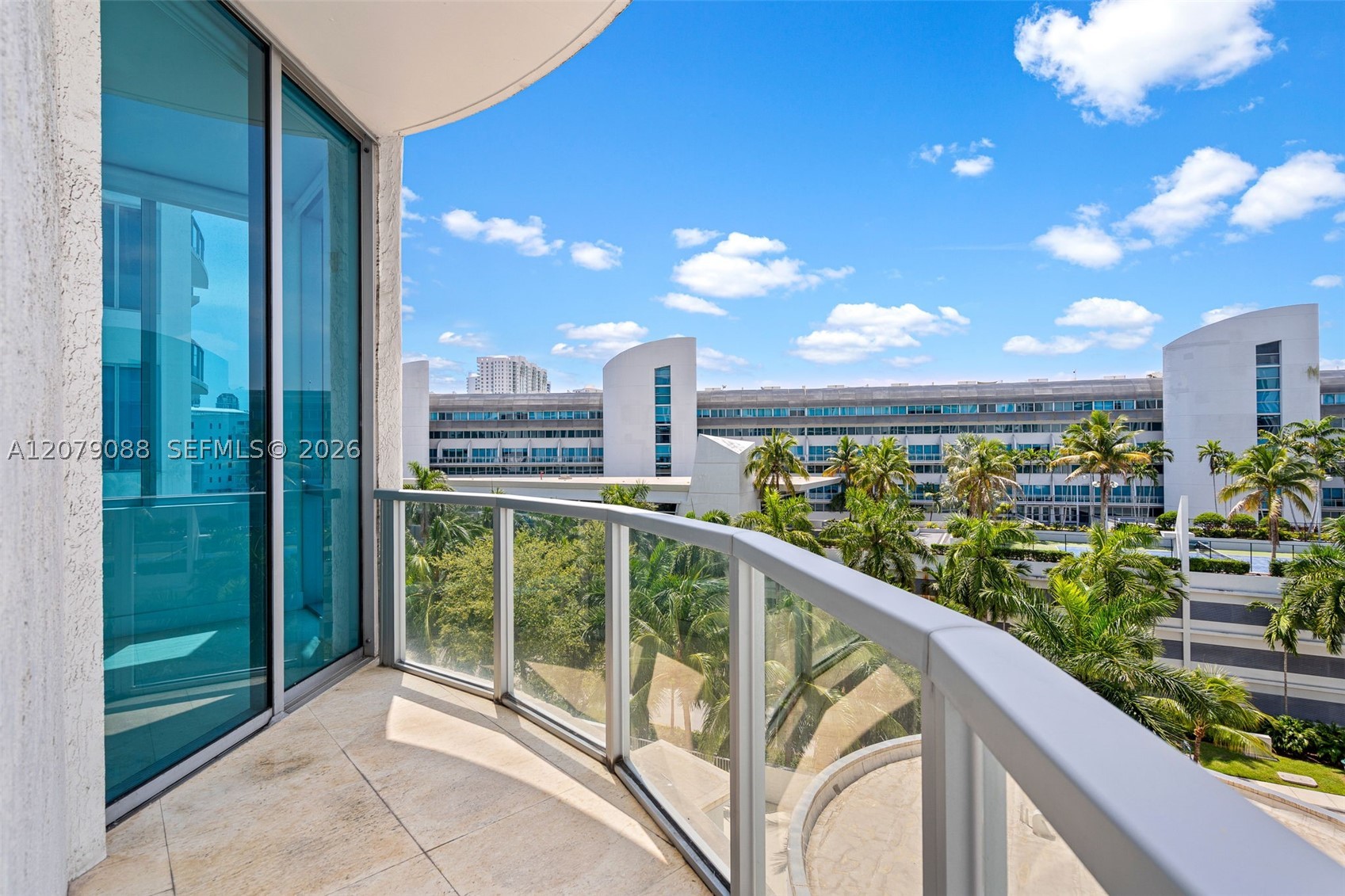 3029 NE 188th St #618, Aventura FL 33180