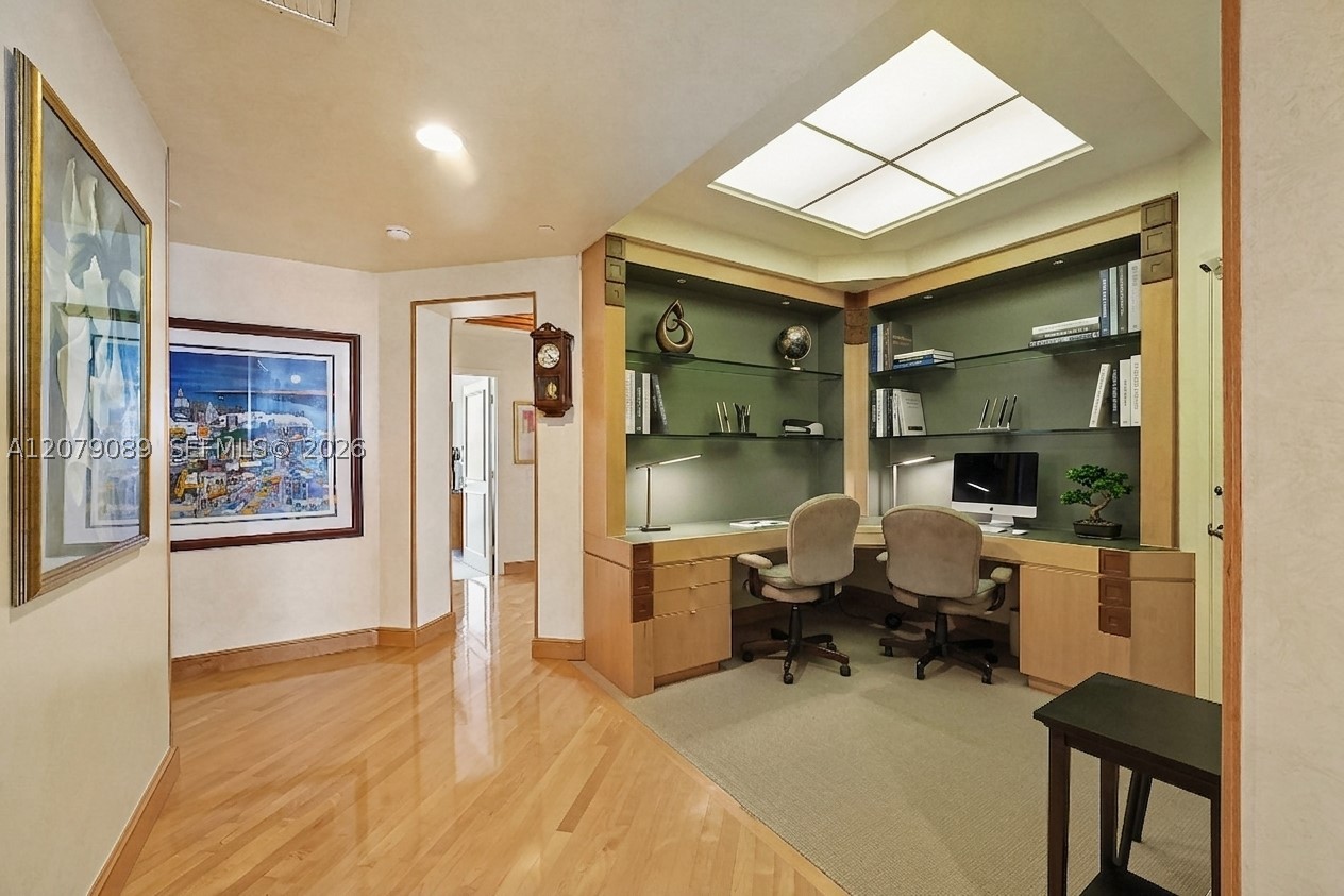 21150 Point Pl #3004, Aventura FL 33180