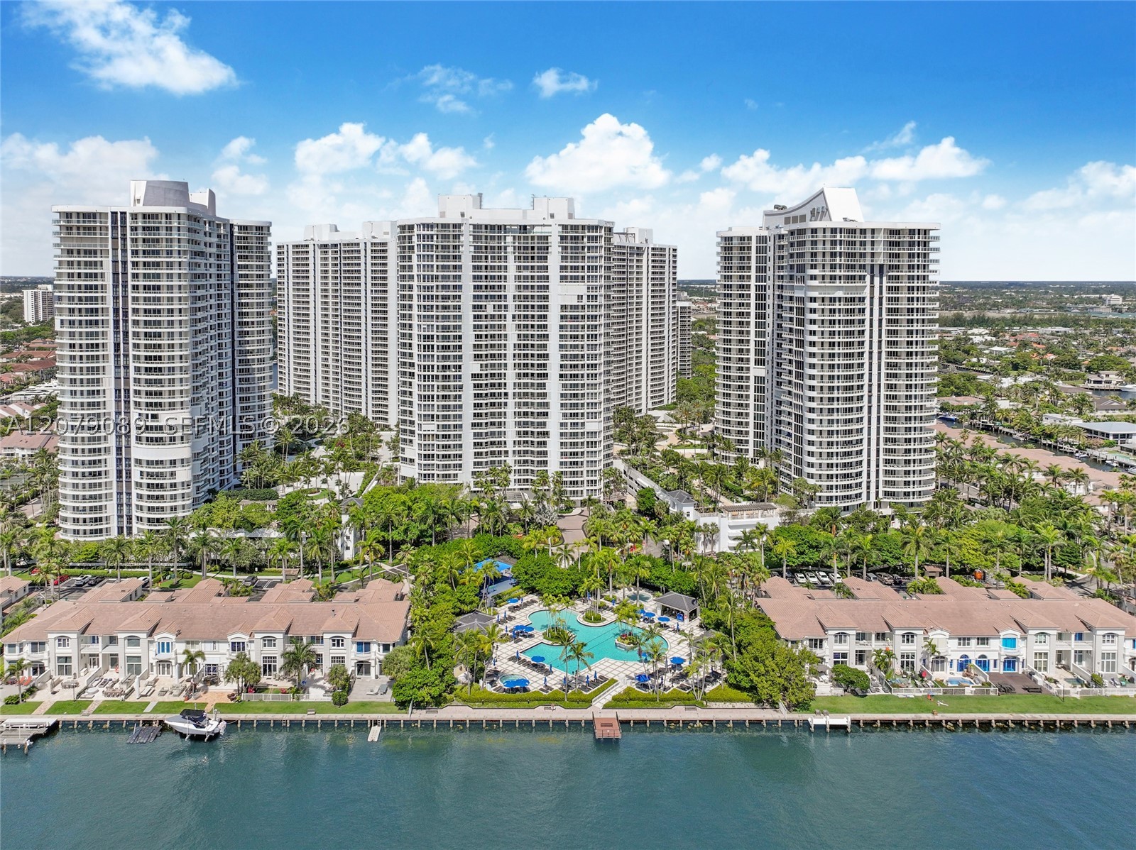 21150 Point Pl #3004, Aventura FL 33180