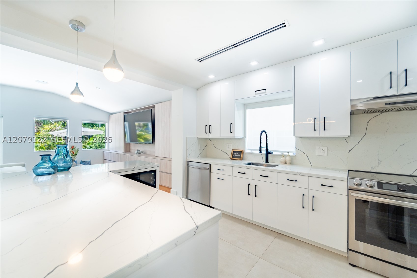 8926 Emerson Ave, Surfside FL 33154