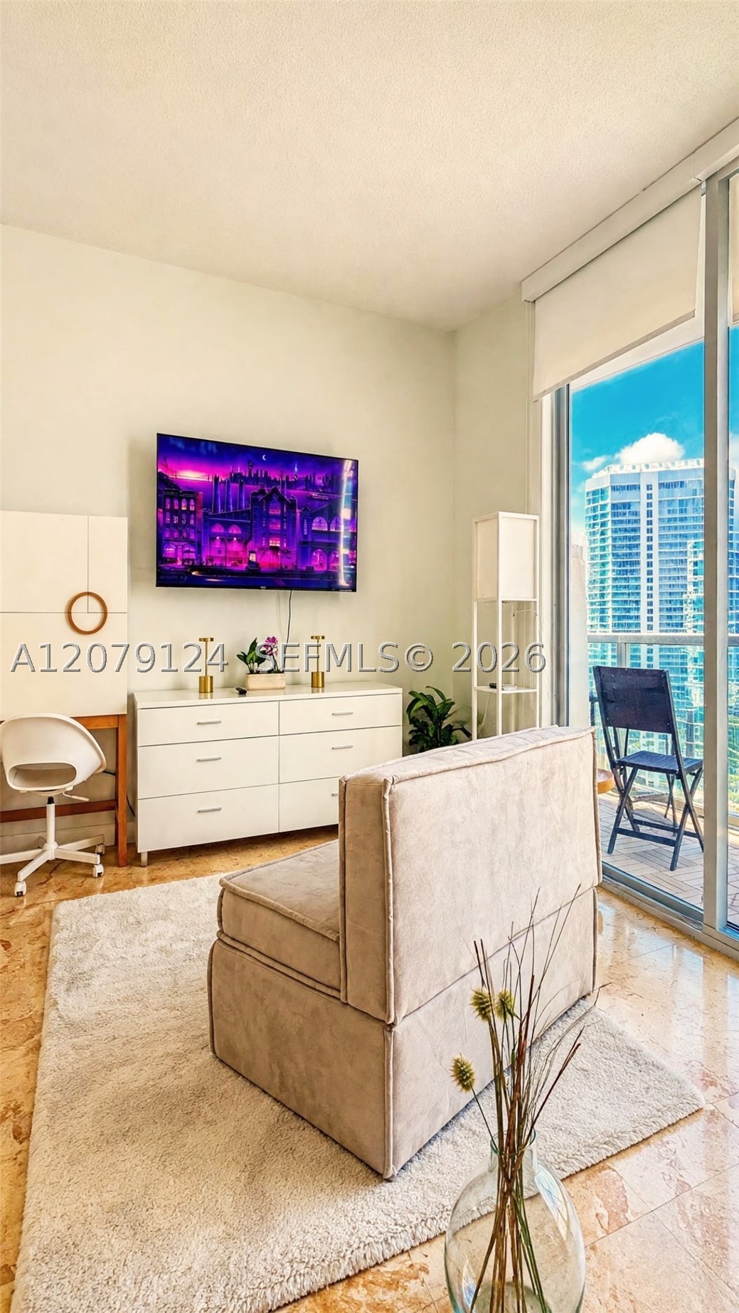 1060 Brickell Ave #2709, Miami FL 33131