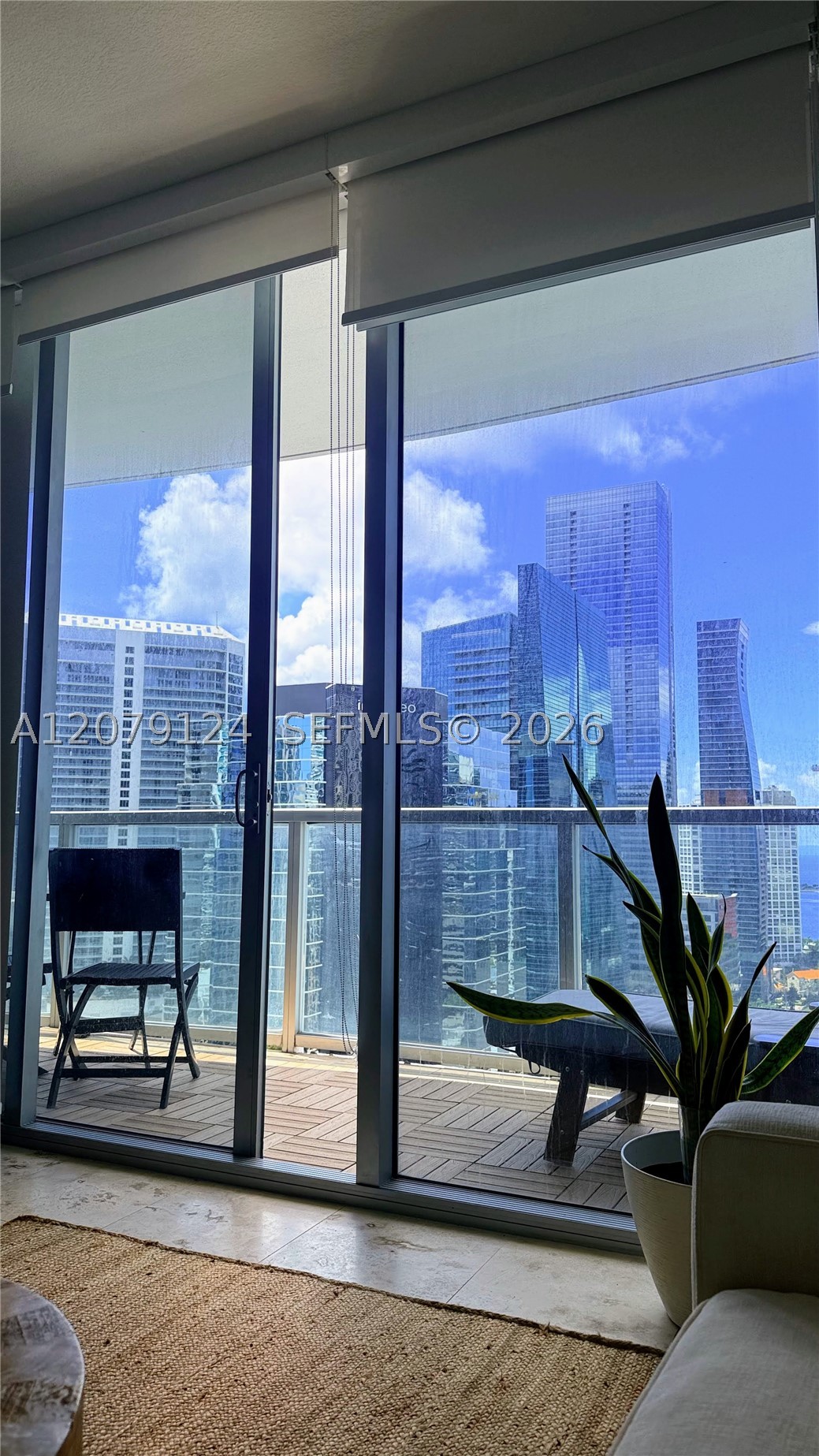 1060 Brickell Ave #2709, Miami FL 33131