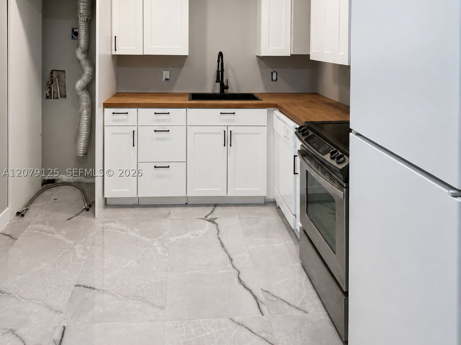 3360 Spanish Moss Ter #204, Lauderhill FL 33319