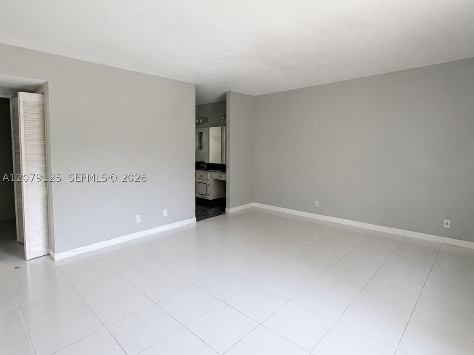 3360 Spanish Moss Ter #204, Lauderhill FL 33319