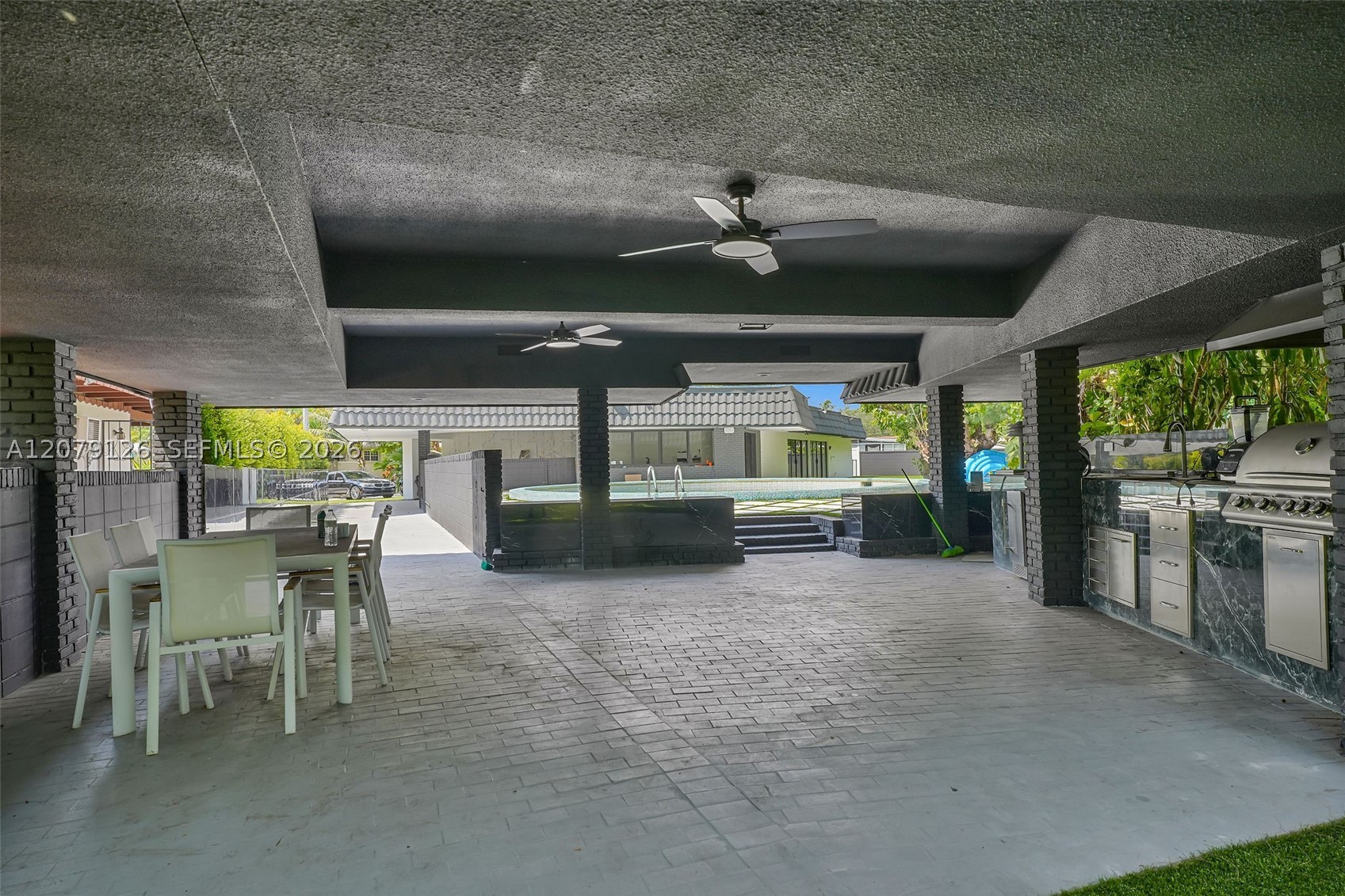 315 NE 122nd St #0, North Miami FL 33161