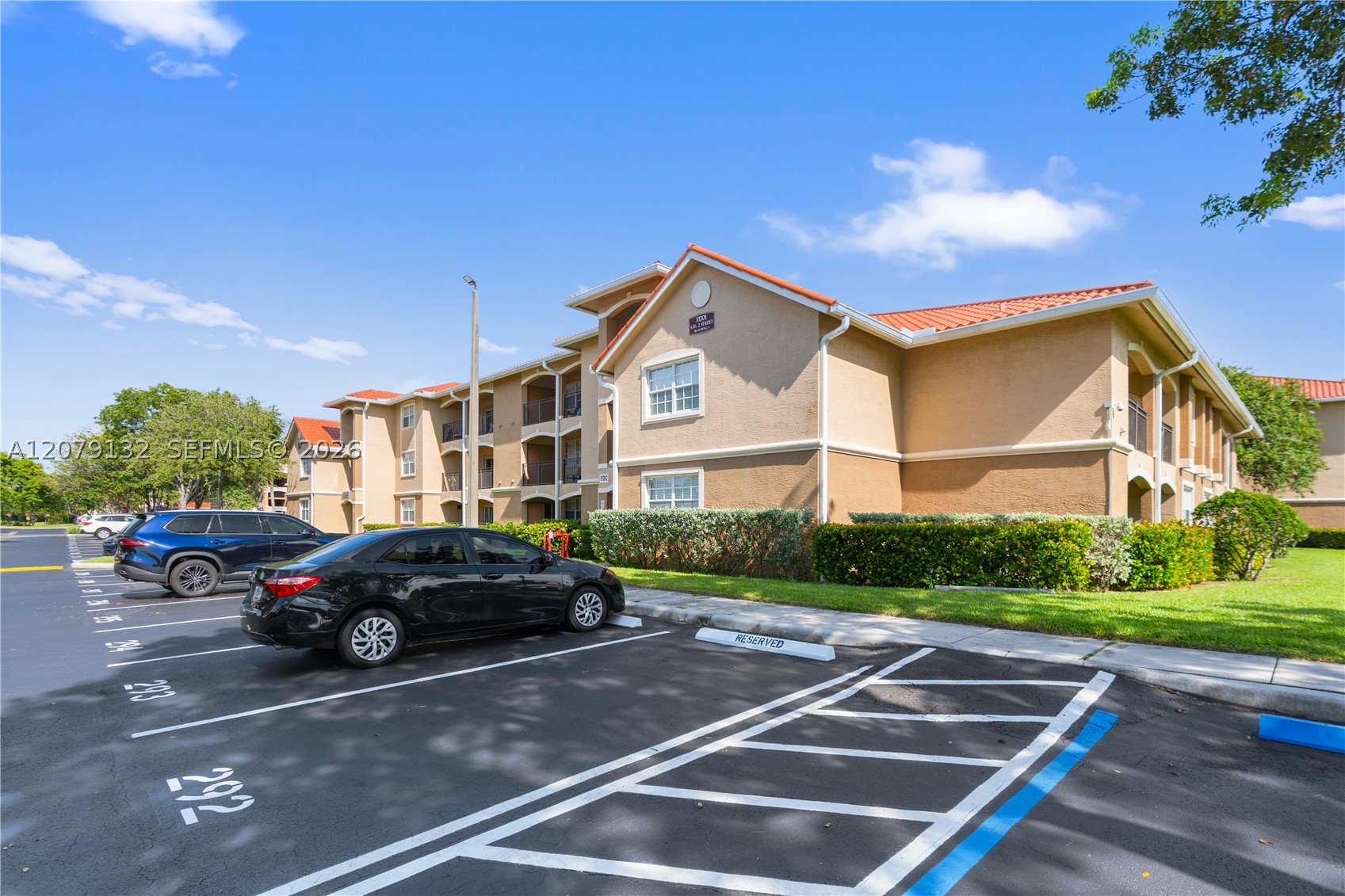 11701 SW 2nd St #5306, Pembroke Pines FL 33025
