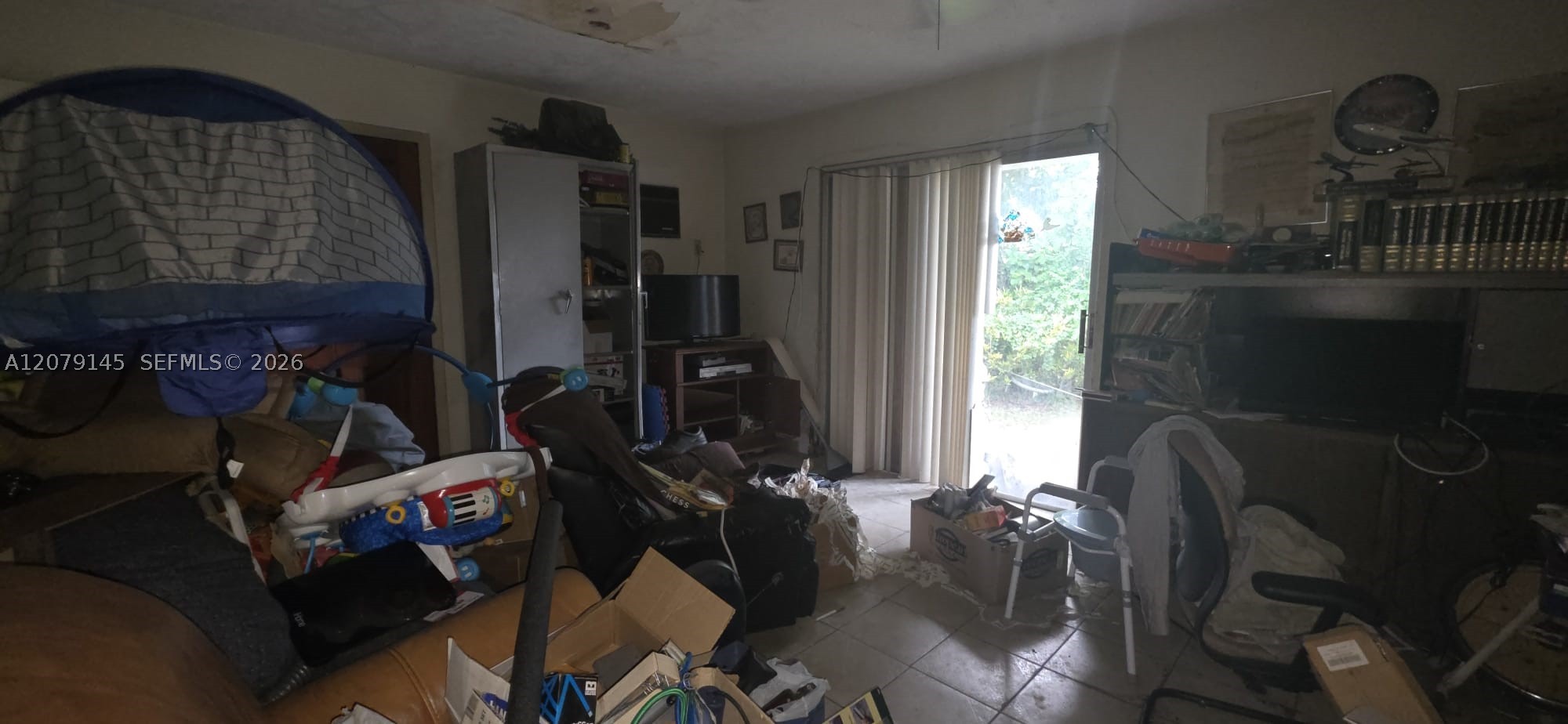 3441 NW 17th St, Miami FL 33125