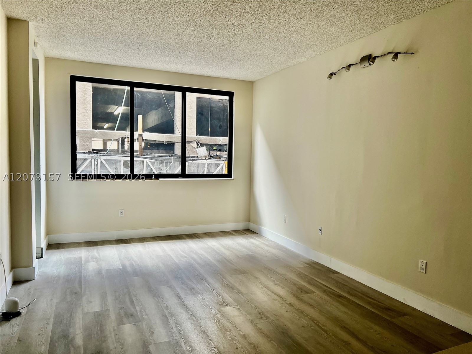 540 Brickell Key Dr #218, Miami FL 33131