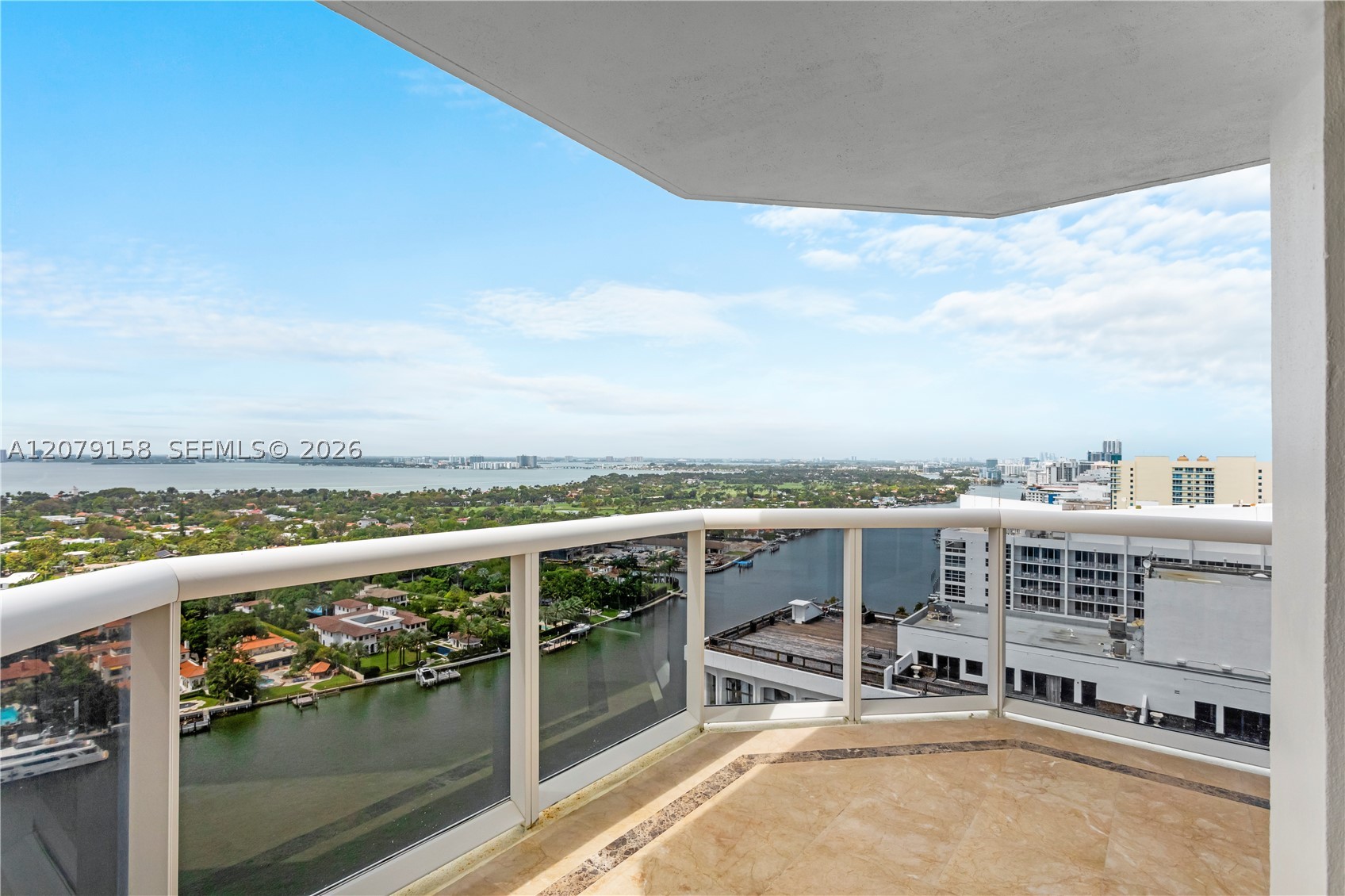 4779 Collins Ave #2707, Miami Beach FL 33140