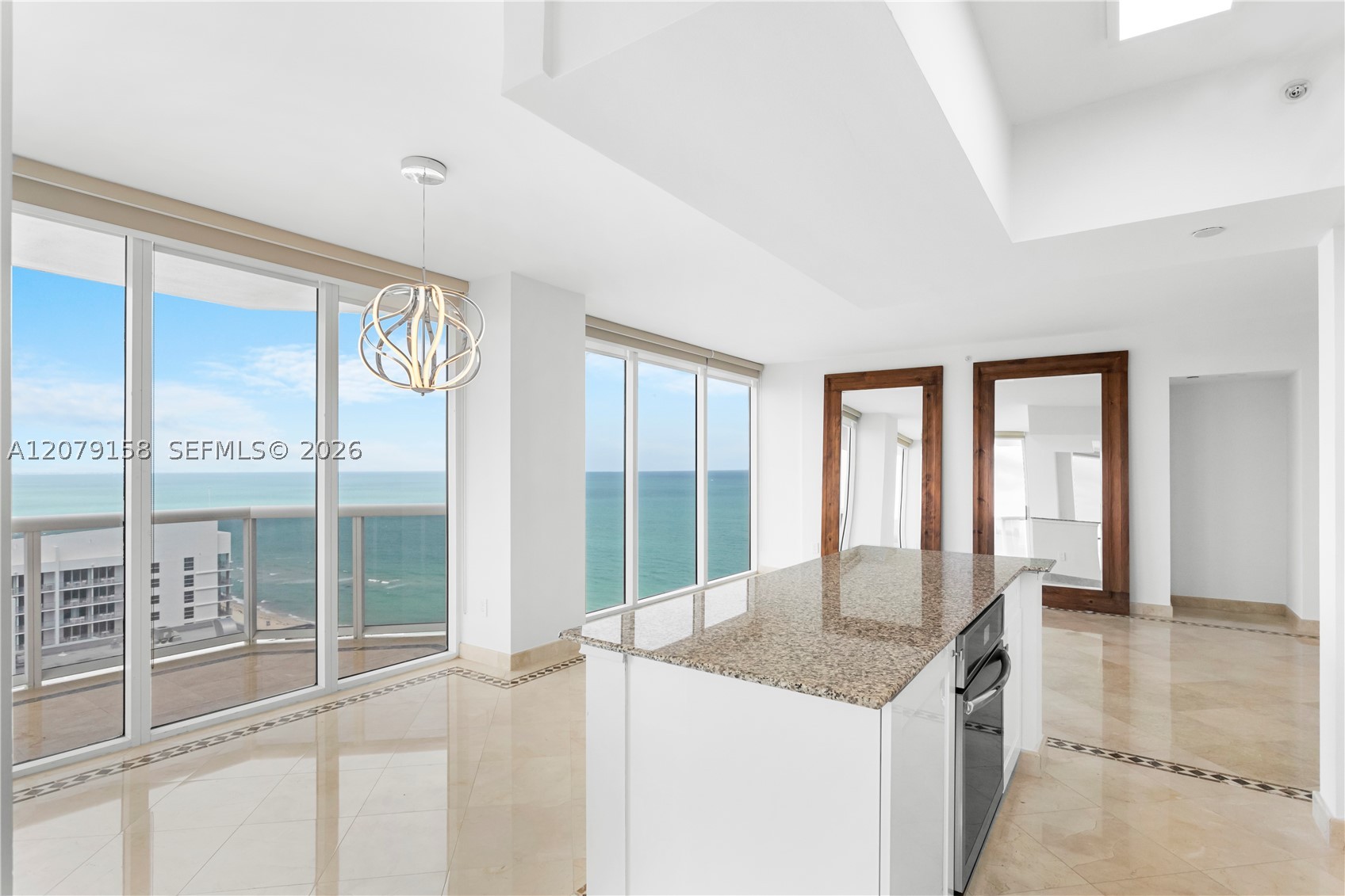 4779 Collins Ave #2707, Miami Beach FL 33140