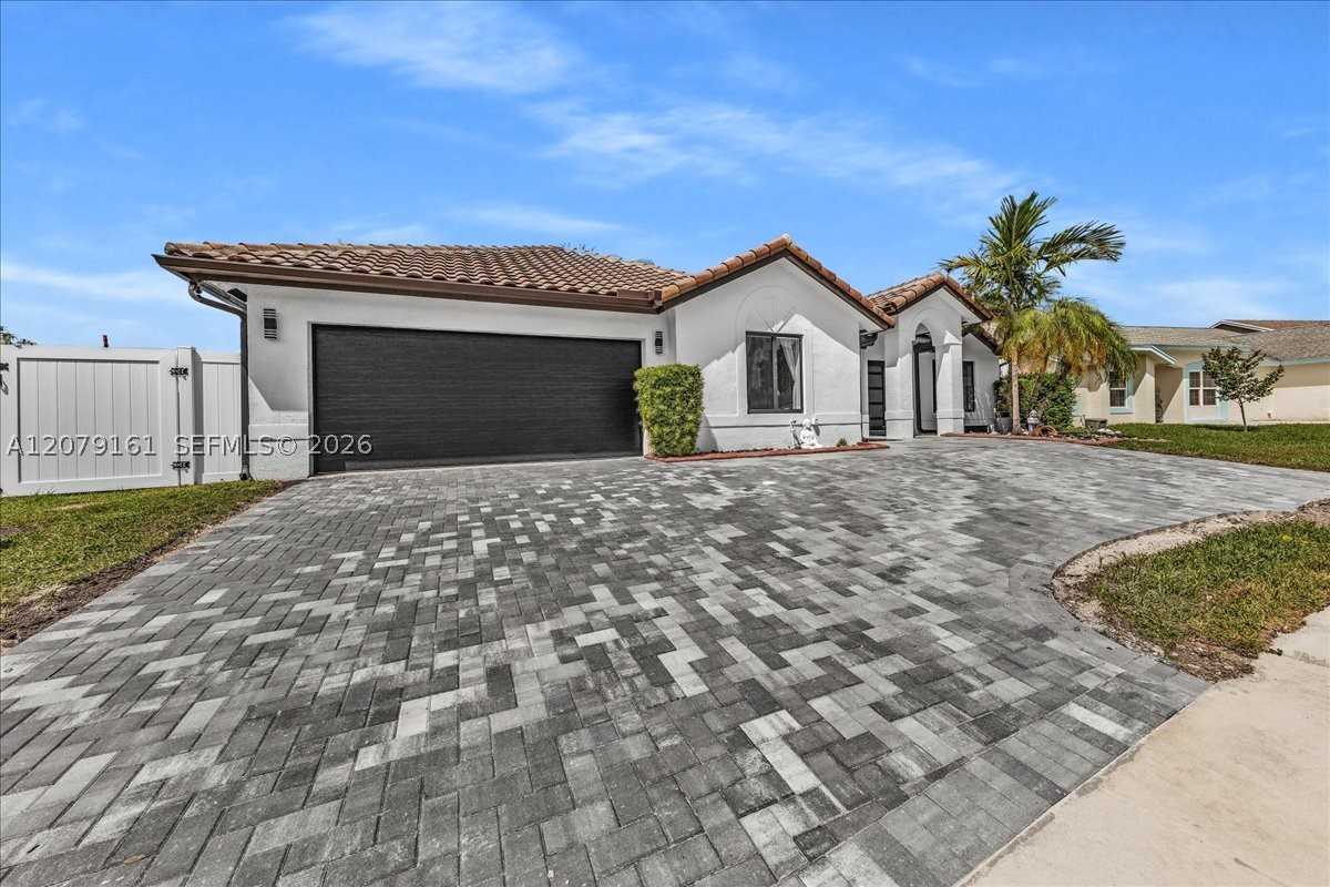 15056 SW 10th St, Sunrise FL 33326