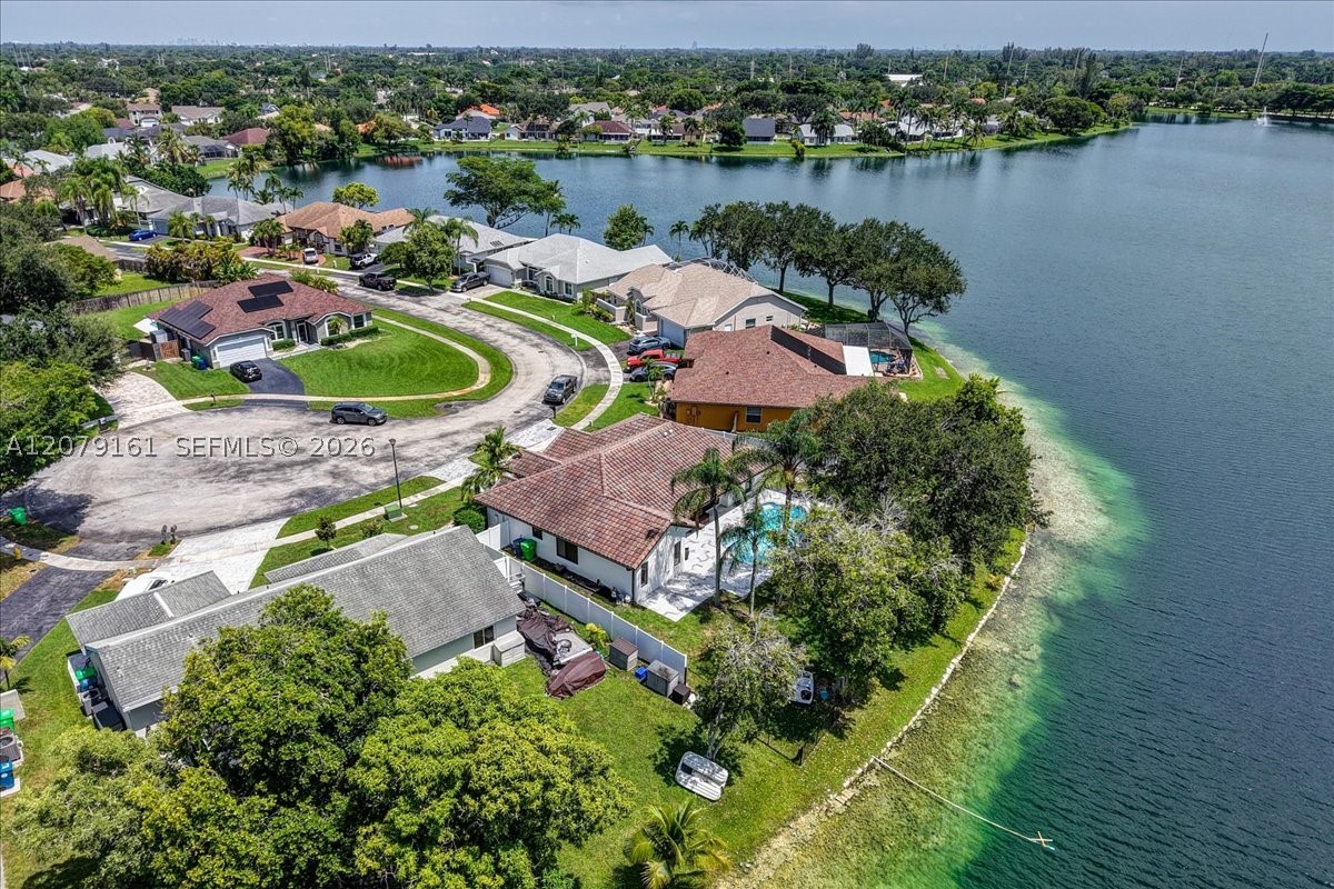 15056 SW 10th St, Sunrise FL 33326
