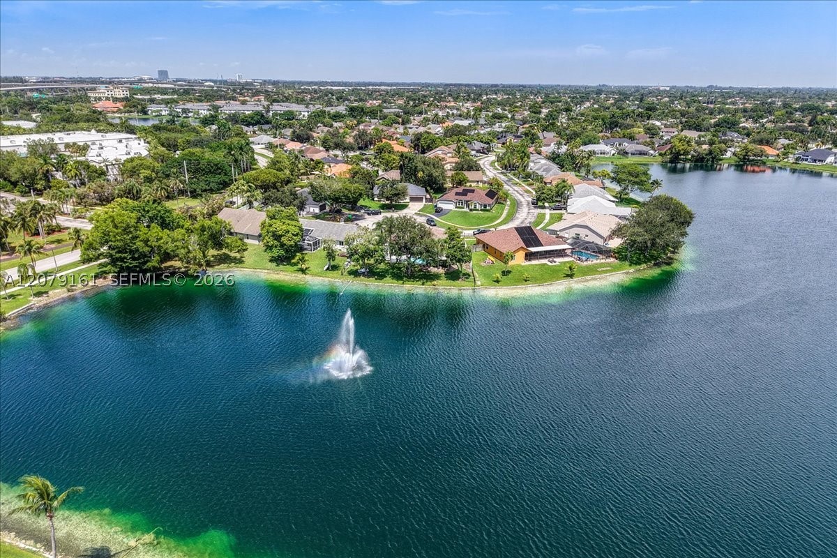 15056 SW 10th St, Sunrise FL 33326