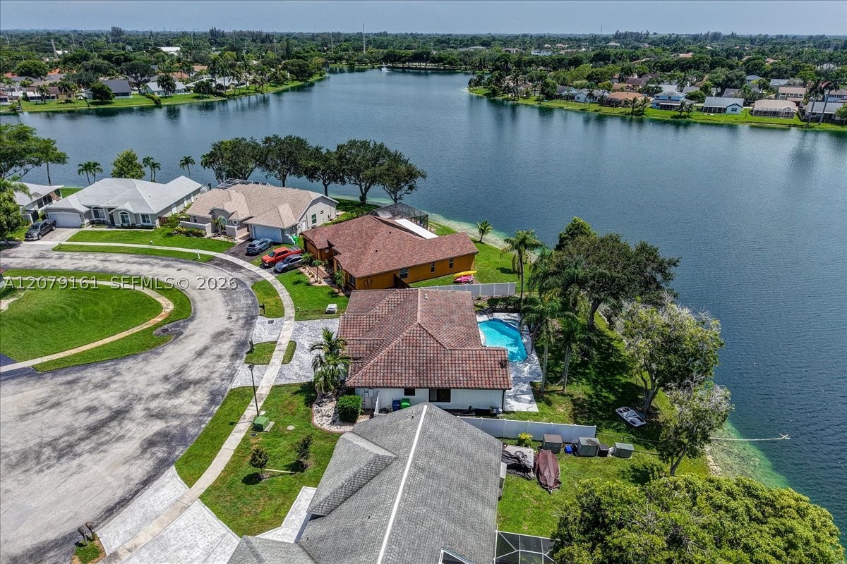 15056 SW 10th St, Sunrise FL 33326