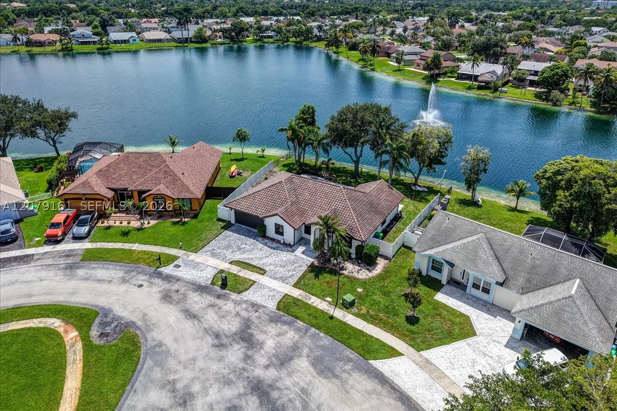 15056 SW 10th St, Sunrise FL 33326