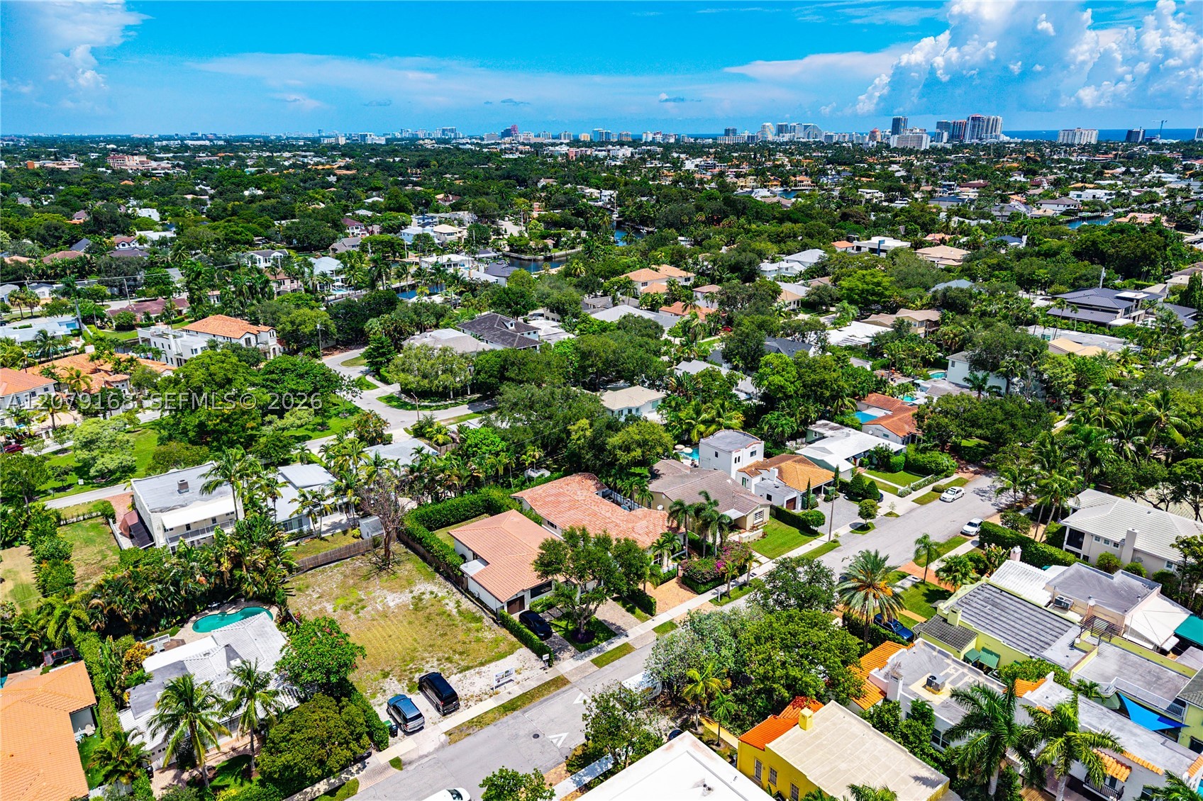 1015 SE 11th Ct, Fort Lauderdale FL 33316