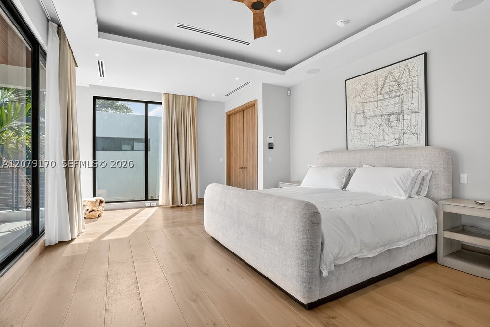 5831 Alton Rd, Miami Beach FL 33140