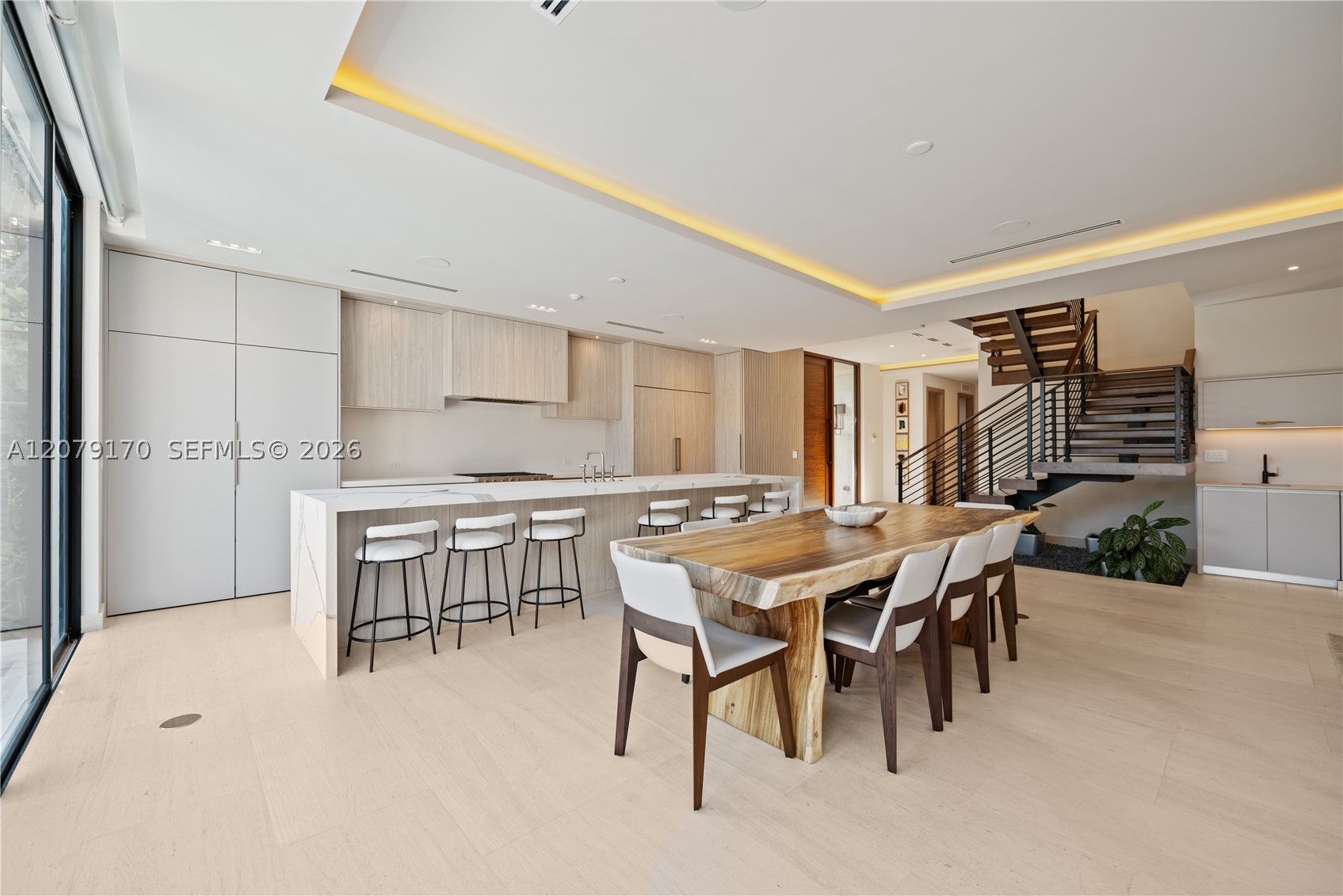 5831 Alton Rd, Miami Beach FL 33140