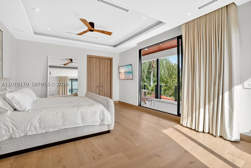 5831 Alton Rd, Miami Beach FL 33140