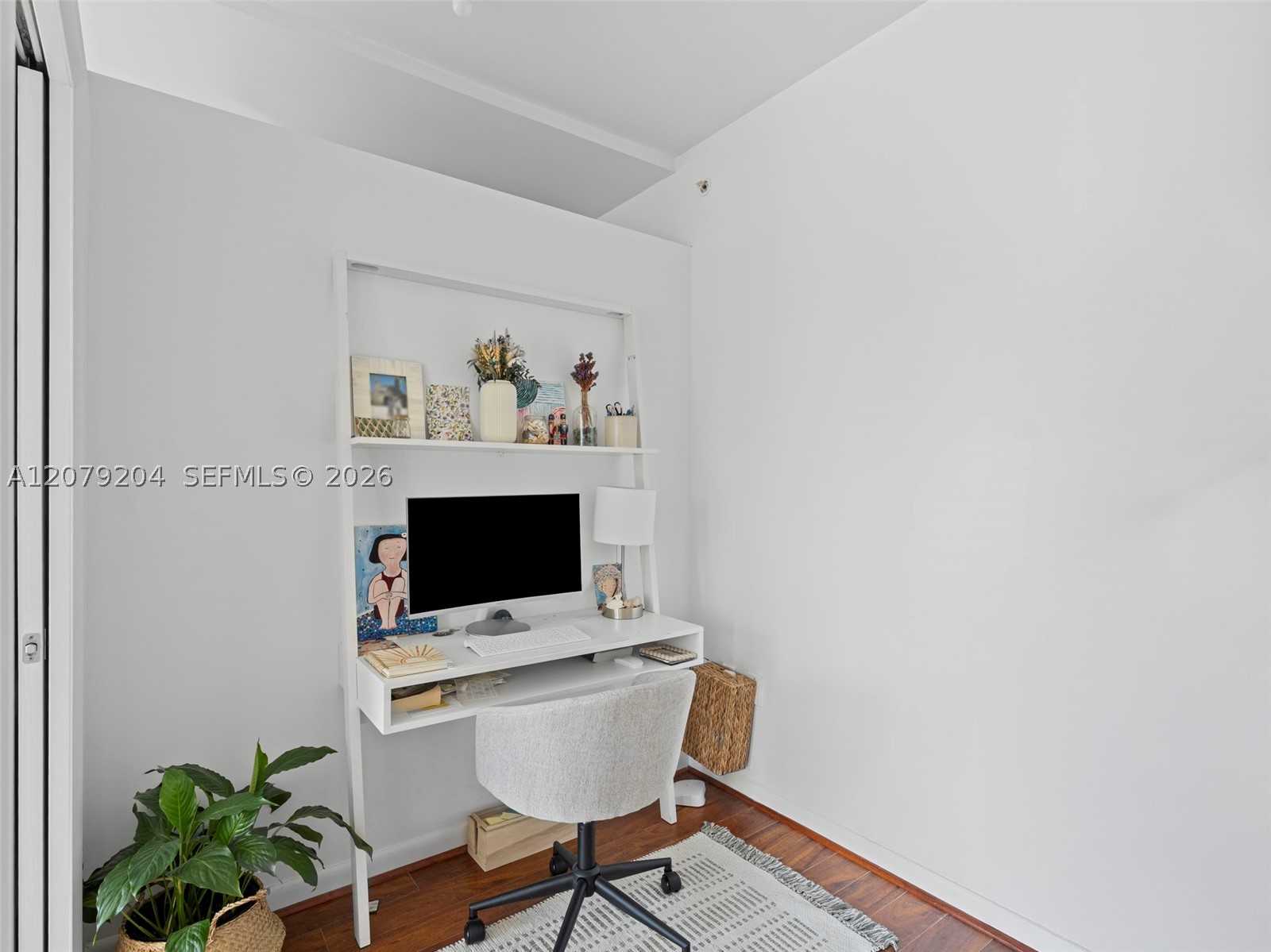 244 Biscayne Blvd #3105, Miami FL 33132