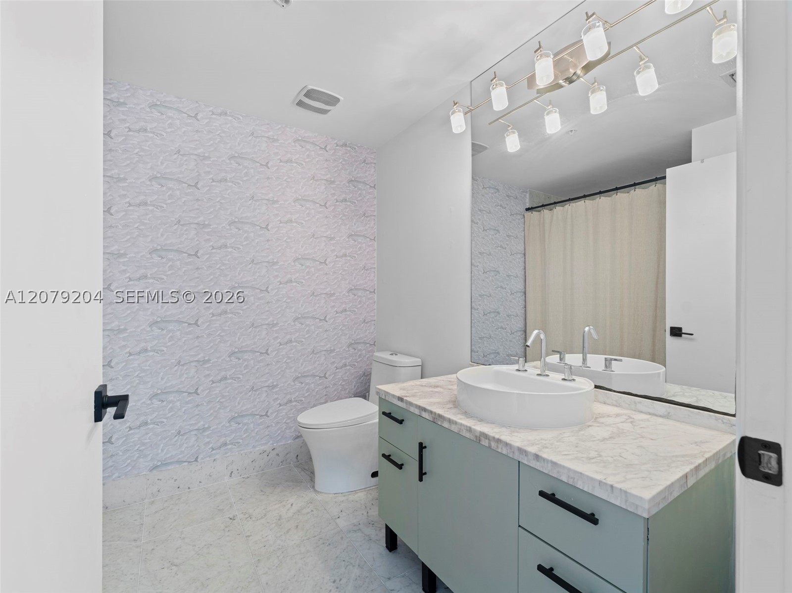 244 Biscayne Blvd #3105, Miami FL 33132