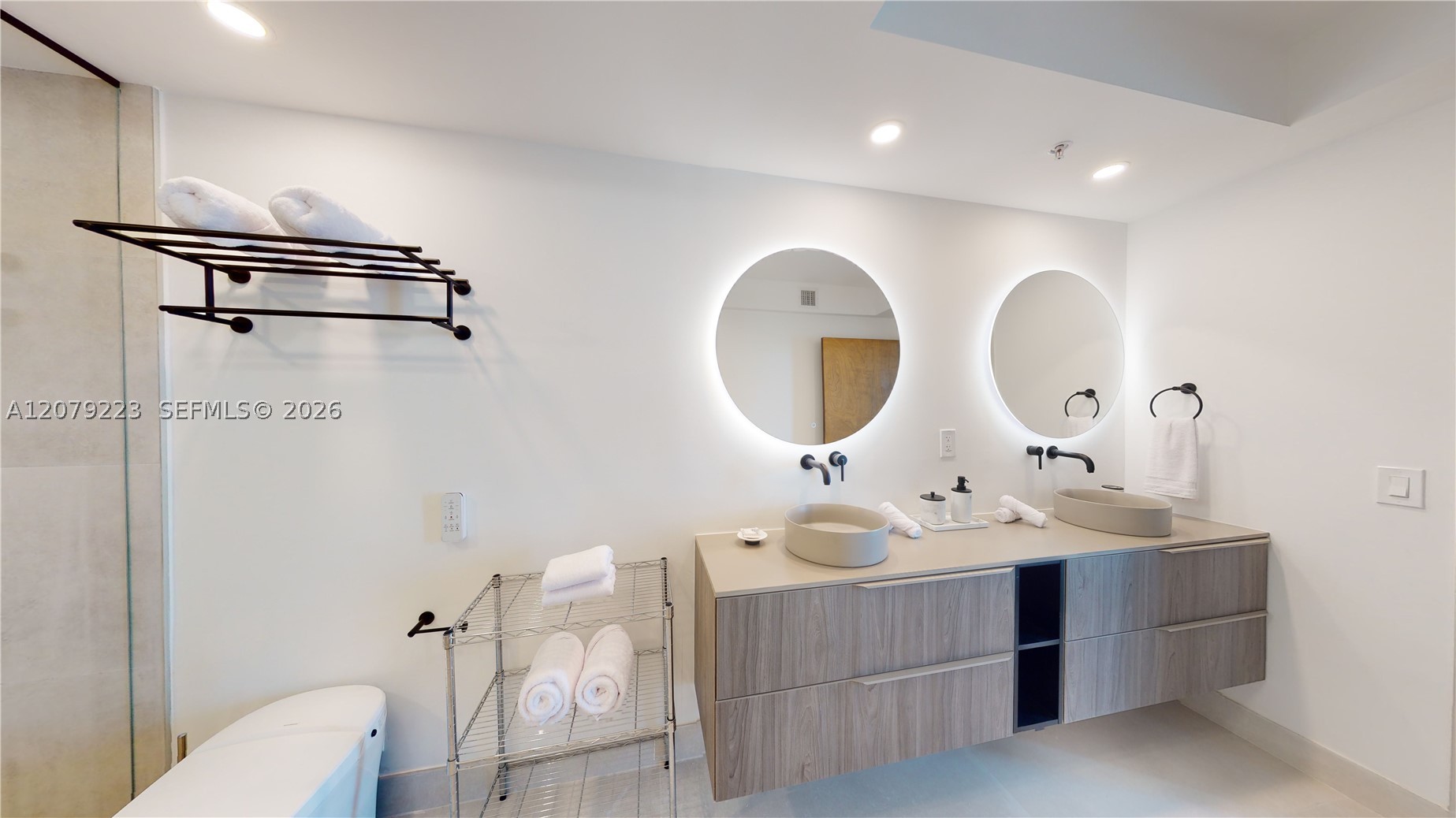 1500 Ocean Dr #810, Miami Beach FL 33139