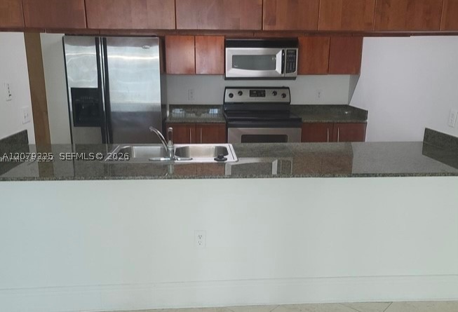 1200 Brickell Bay Dr #3318, Miami FL 33131