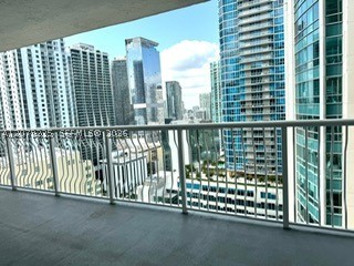 1200 Brickell Bay Dr #3318, Miami FL 33131
