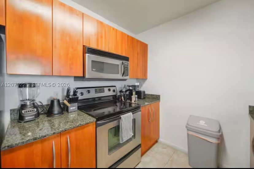 1200 Brickell Bay Dr #3318, Miami FL 33131