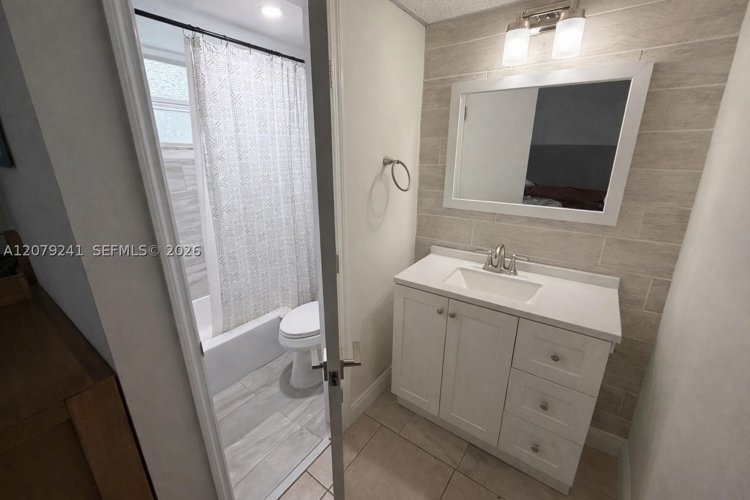 6782 SW 25th St #HS, Miami FL 33155