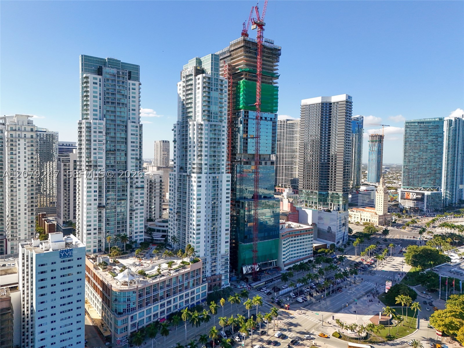 253 NE 2nd St #1007, Miami FL 33132